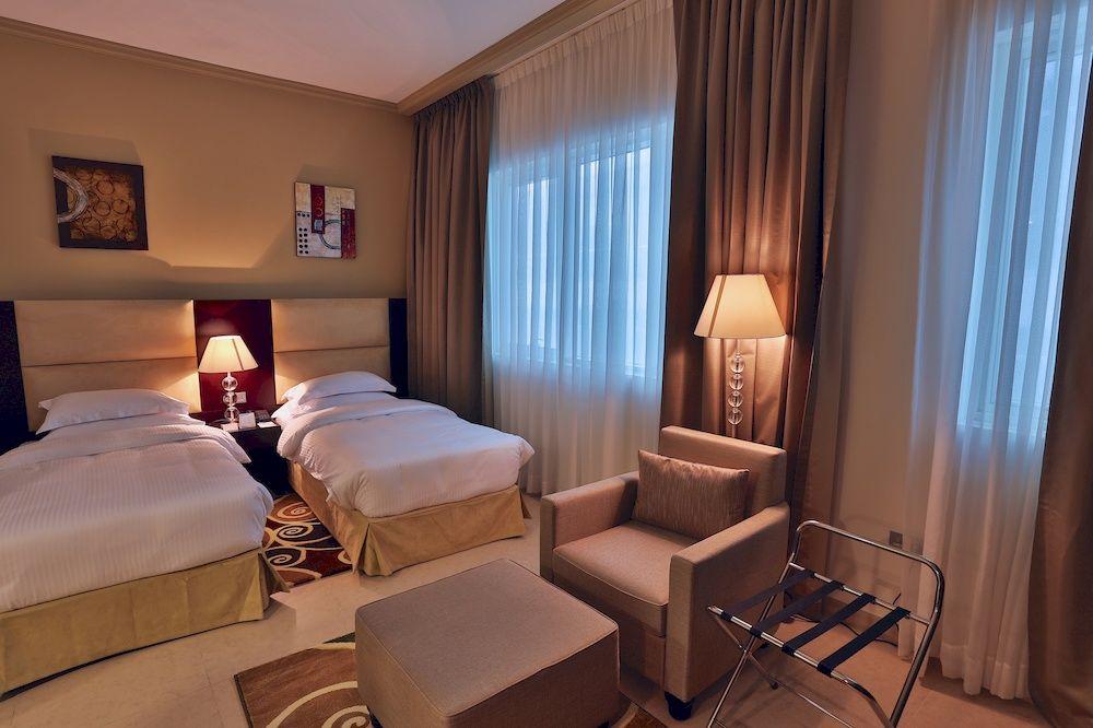 Tower Hotel Apartments Abu Dhabi Exterior foto
