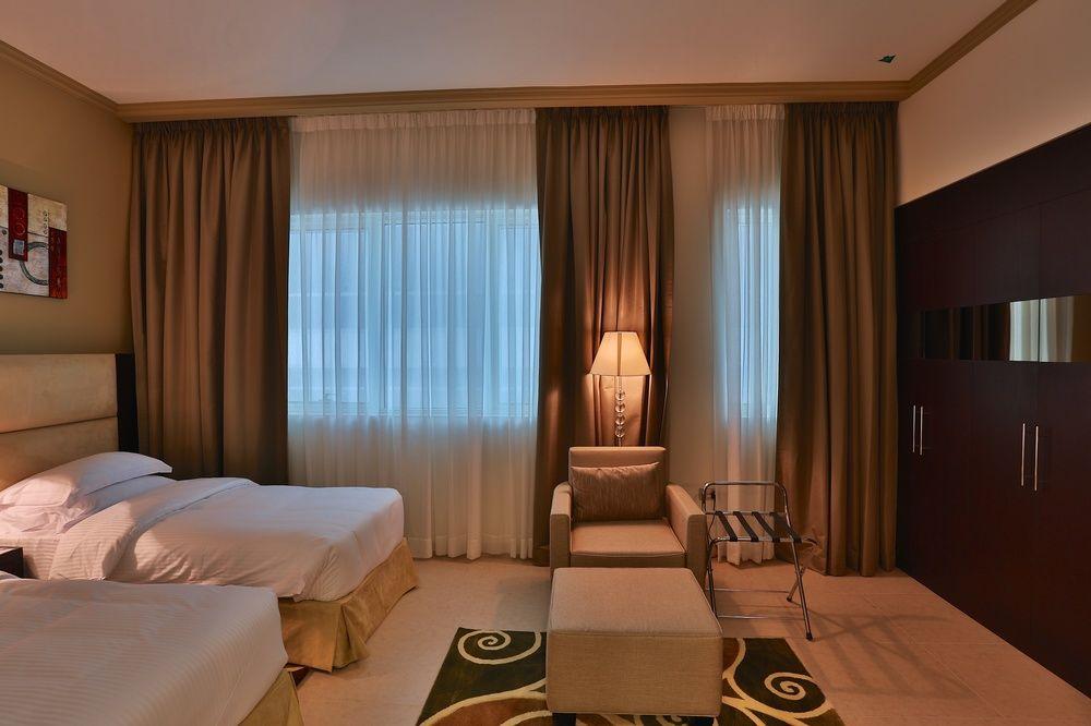 Tower Hotel Apartments Abu Dhabi Exterior foto