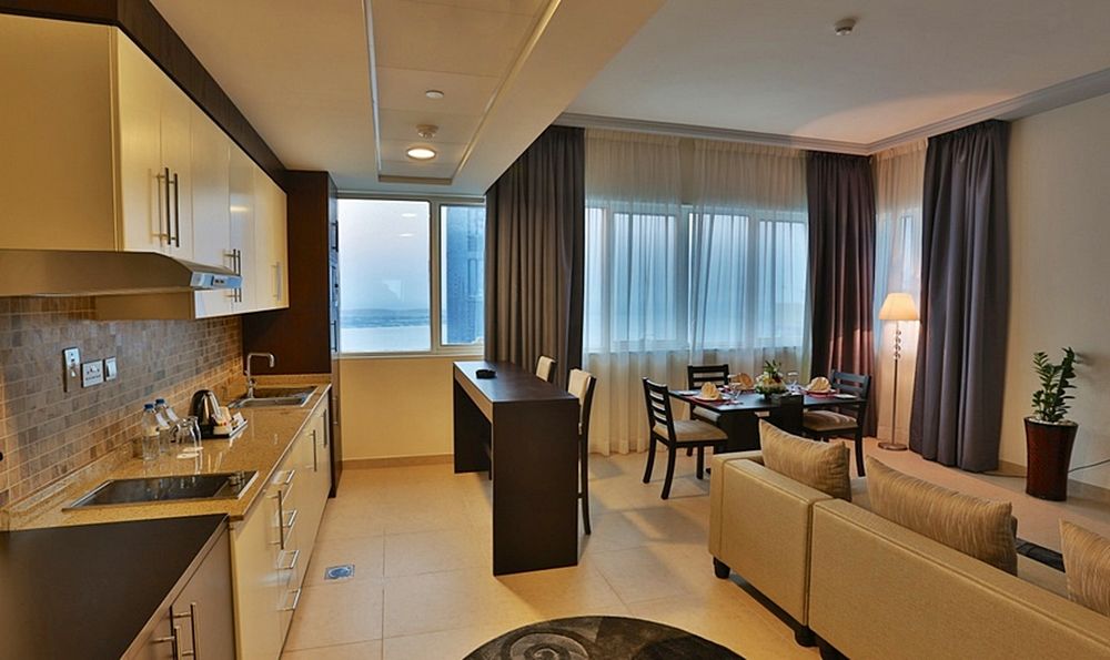 Tower Hotel Apartments Abu Dhabi Exterior foto